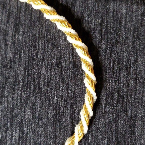 Vintage TRIFARI Gold Rope Chain and White Seed Bead Faux Pearl Twist Necklace - Picture 3 of 7